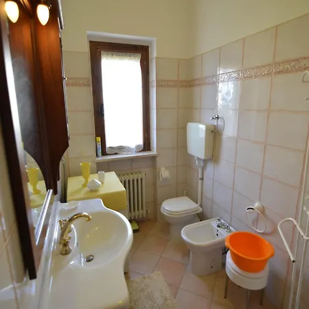 Holiday home Lovely Holiday Home In Monte Colombo On Farm *